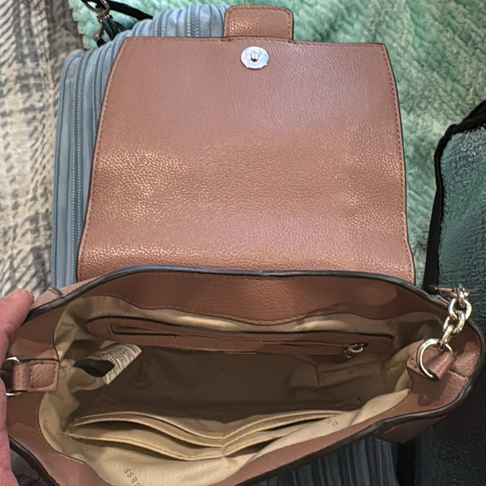 Pink pastel Guess Shoulder Bag - Picture 3 of 3
